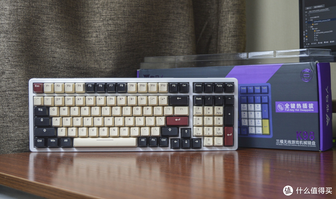 省流299:牧马人K98三模RGB热插拔机械键盘体验