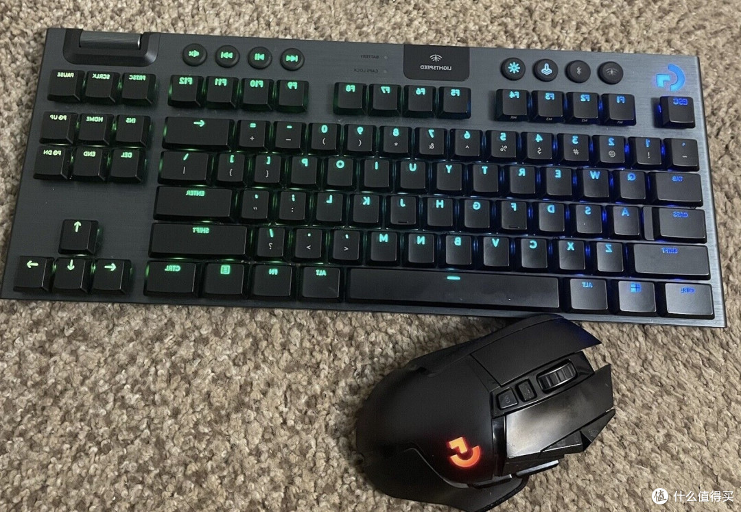 罗技 g915 tkl 84键 2