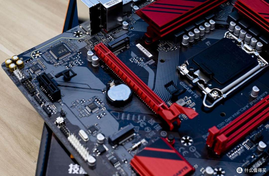 技嘉b760m gaming魔鹰主板实测见真章