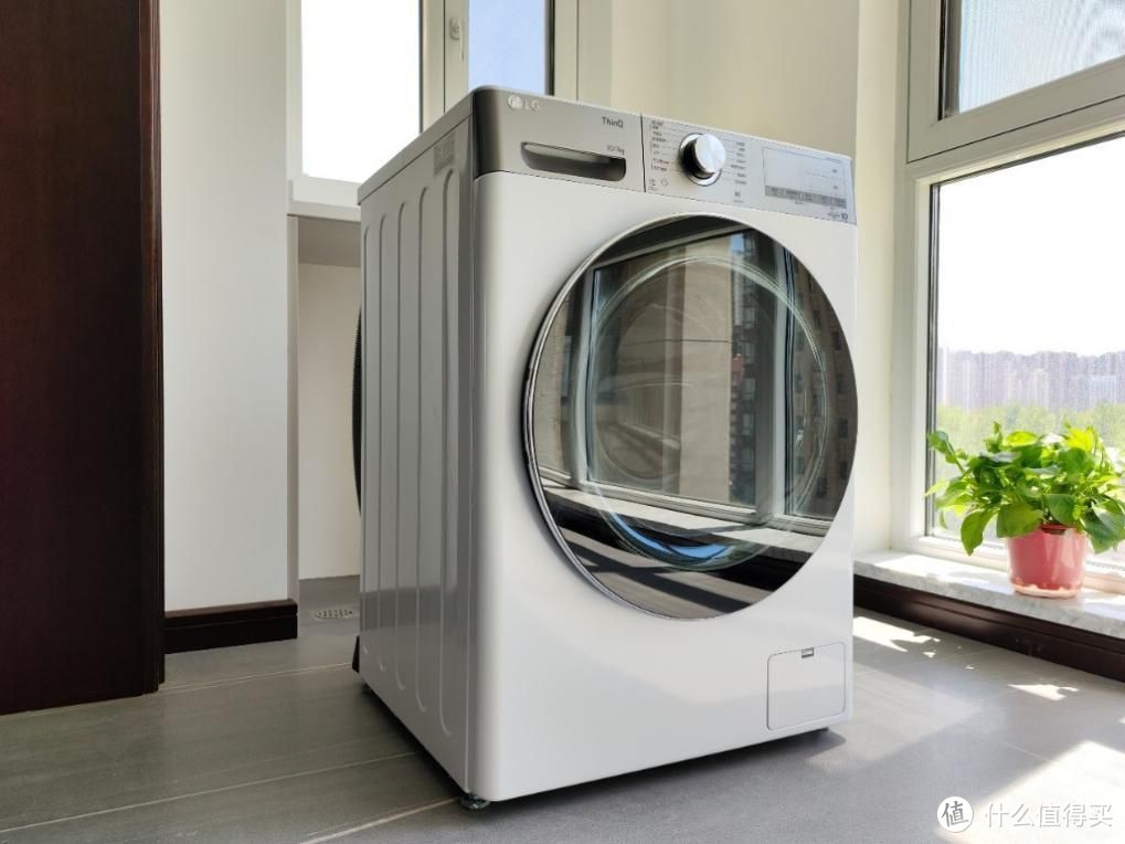 洗衣机推荐：LG小旋风洗烘一体机上手体验及测评|LG小旋风洗烘一体机值得买吗？