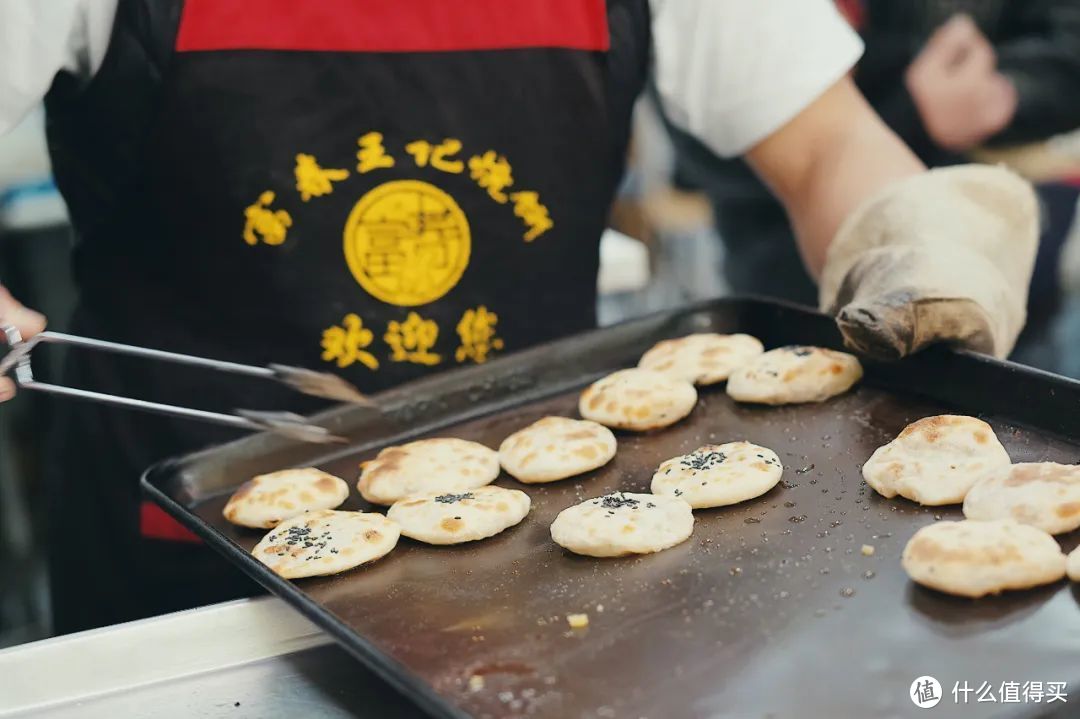 美食浓度爆表！我看谁还不知道这条宝藏小马路啊！ ！ ！