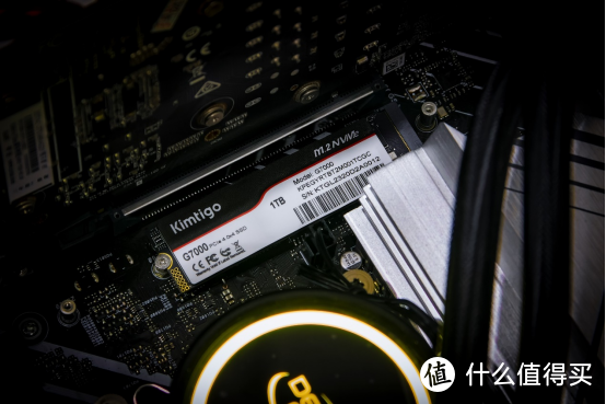 掀起PCIe 4.0普及风暴，越级享受旗舰品质，金泰克G7000固态硬盘实测