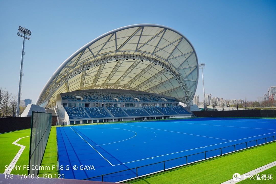 光圈f8最佳画质下拍摄的杭州亚运会曲棍球场