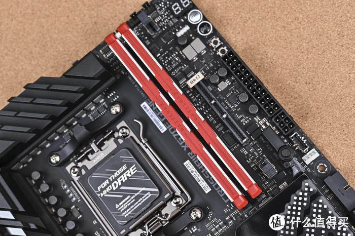 ROG X670E-GENE+4080 猛禽 OC+机械大师 C+MAX 装机展示