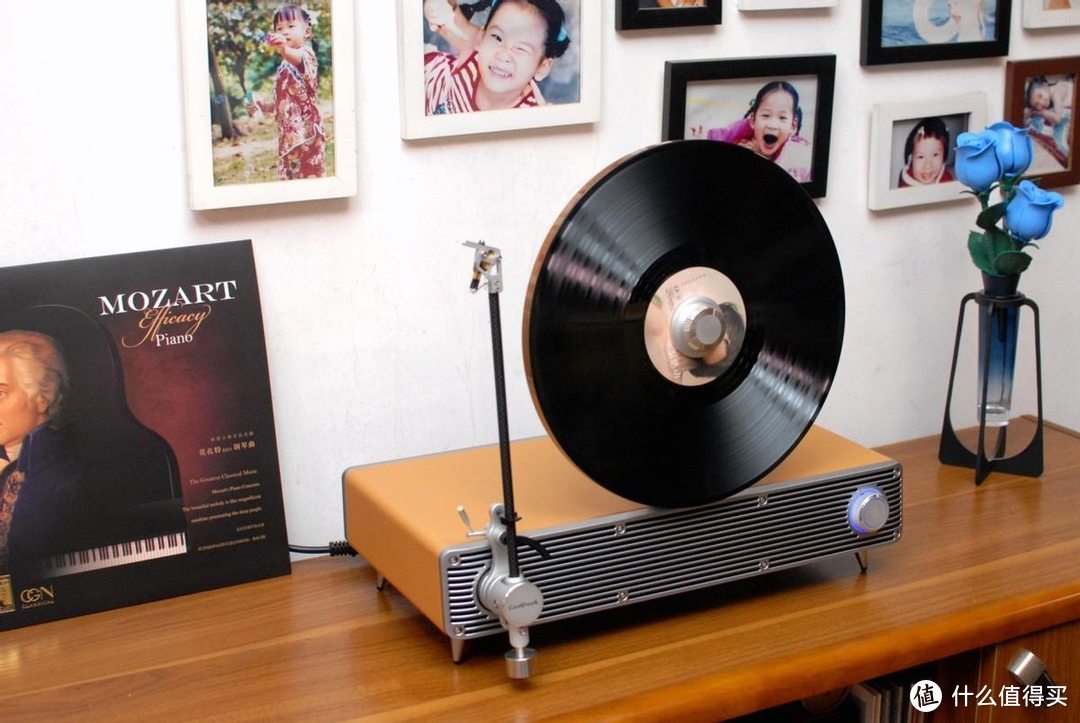 CoolGeek VS-01黑胶唱片机：听听过去的时光，让生活更慢一些