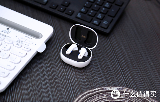 第一次入手TWS耳机，木头为何推荐创新Zen Air无线耳机？