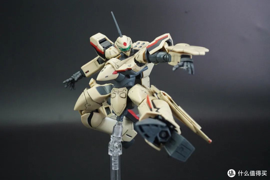 HG 1/100 超时空要塞PLUS YF-19开箱