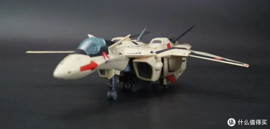 HG 1/100 超时空要塞PLUS YF-19开箱