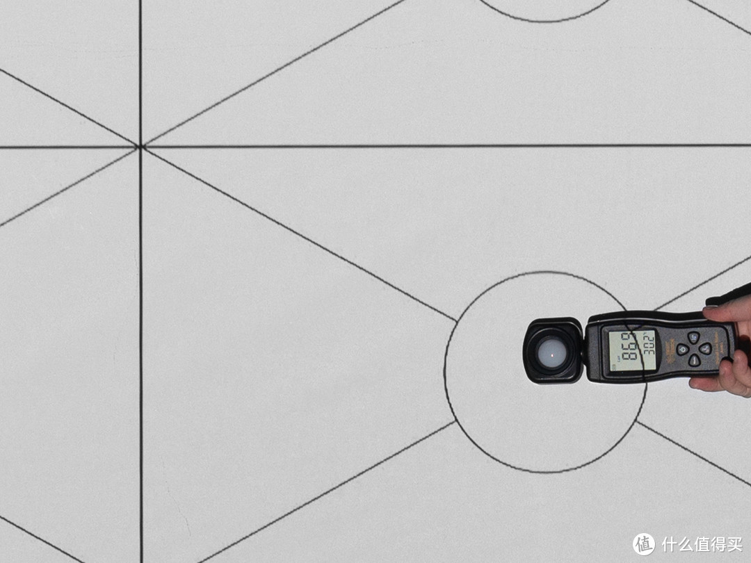 当贝F6开箱分享：我为iPhone选了一台华为海思芯的4K全色投影仪