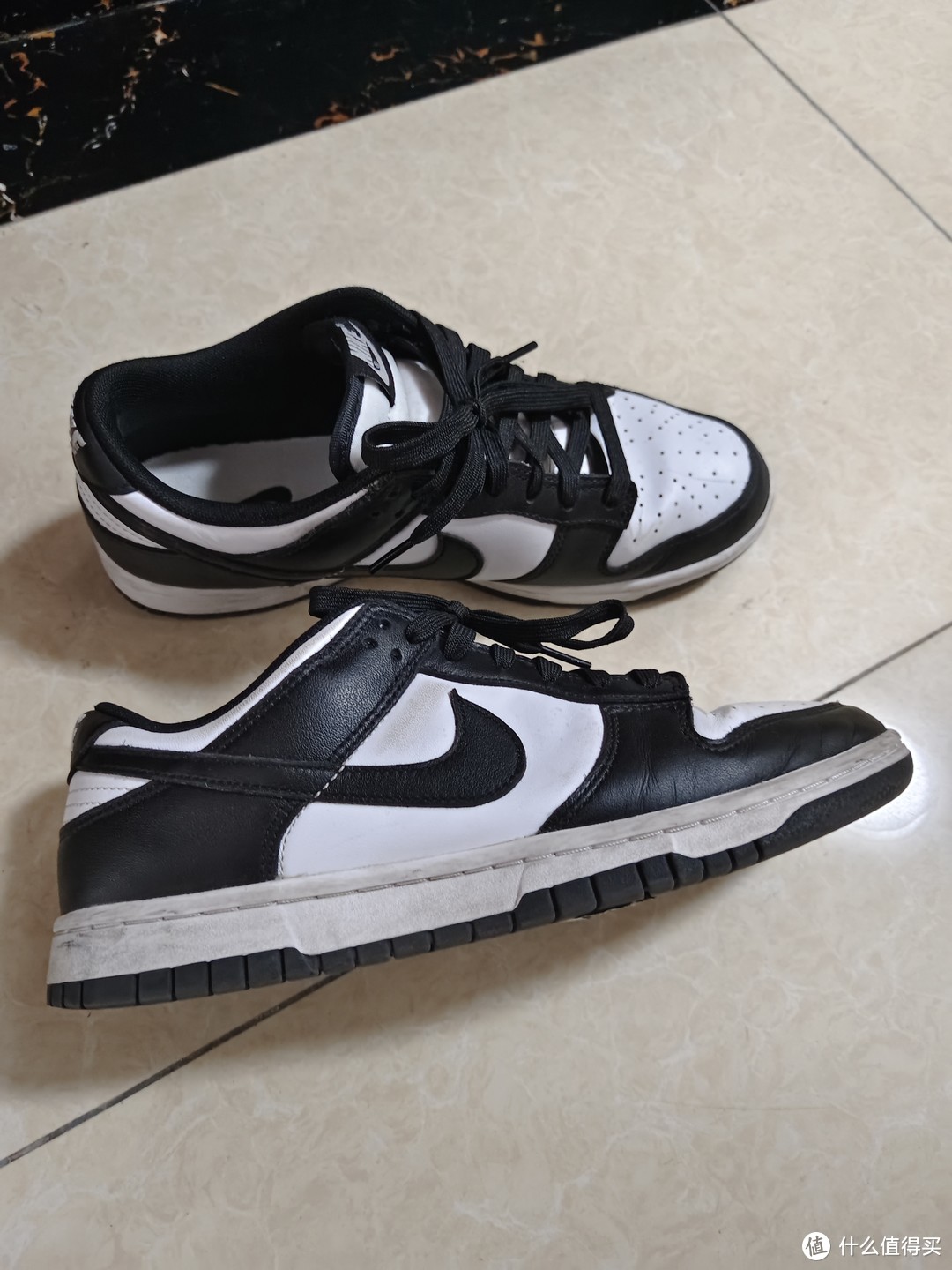 曾经平价买不到的nike dunk熊猫小运动鞋现在随便买