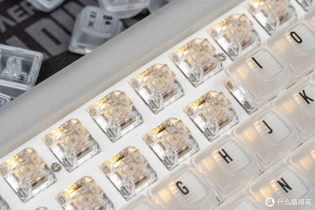 透明键帽和轴体，触摸温暖的光芒， Lofree洛斐1%漫双模机械键盘使用分享