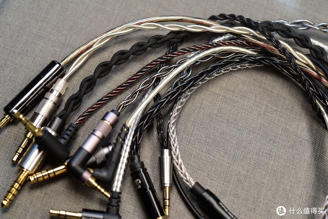 聊聊IKKO的单晶铜镀银线CTU02，包含不同价位的耳机试听