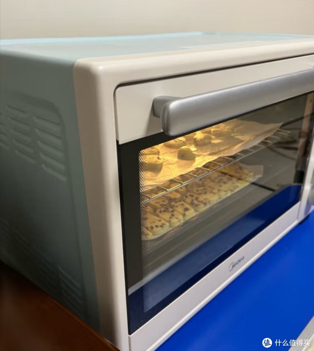美的智能烤箱，解锁烘焙新技能