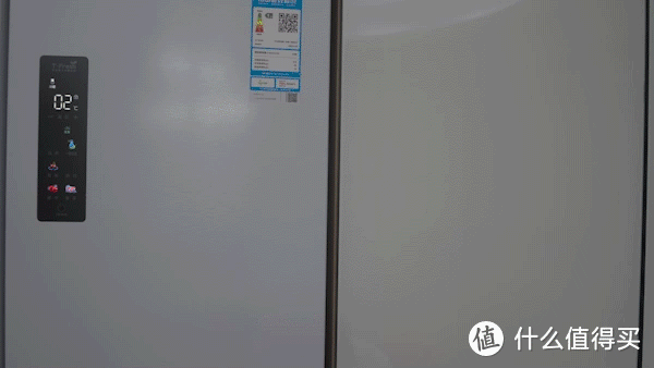 TCL超薄零嵌冰箱T9评测：纯白高颜值零嵌入设计，大牌优秀品质