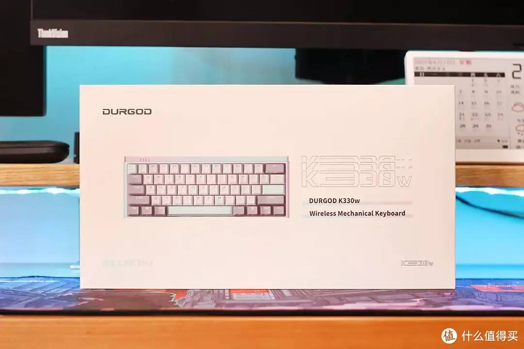 价格近乎腰斩，60%配列中高颜值的三模机械键盘-杜伽K330W