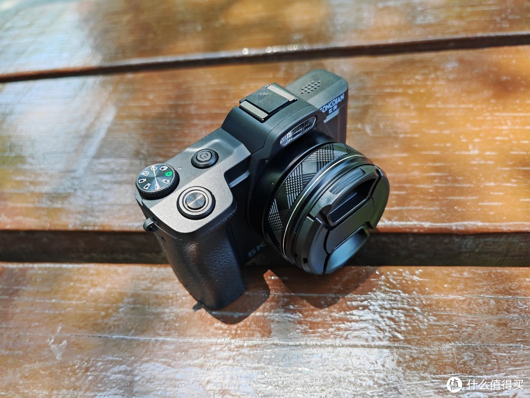 国产5K高清单反仅要千元，松典DC201S微单相机实测值得买吗？