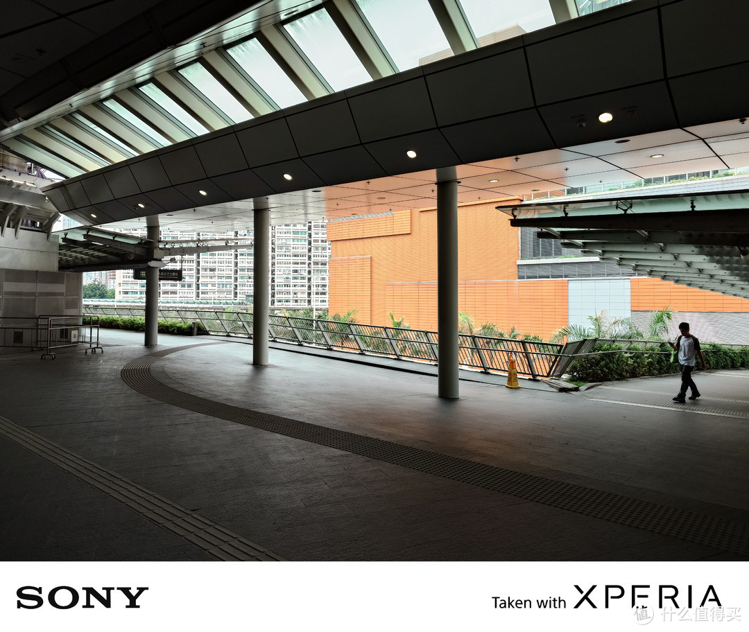 信仰加持、科技环身，SONY Xperia 1 V 用起来到底如何？