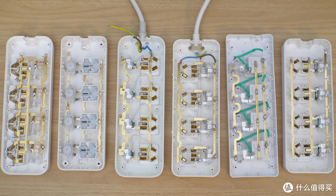 盘点全网六大品牌 4位分控独立开关常规电插板用料、做工细节，多角度专业分析电插板各种设计细节