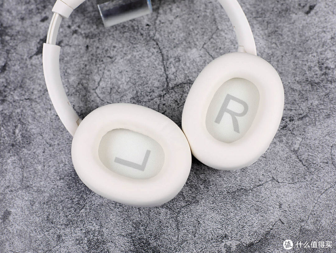 QCY H4头戴式降噪耳机：金标认证的高性价比耳机
