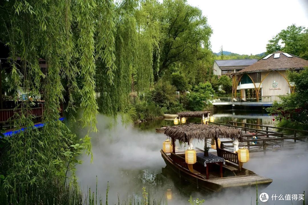 奢牌酒店最多的浙江小县城，我想在这儿度过一整个夏天。