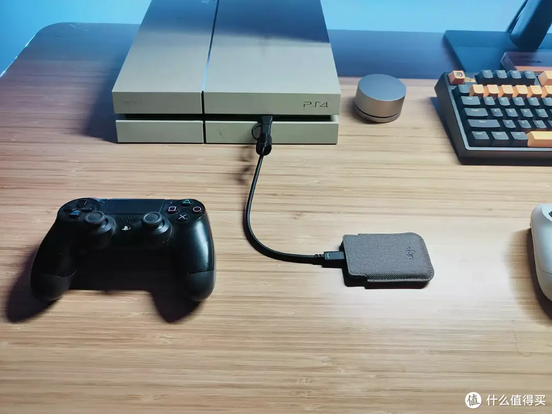 随身游戏库——给PS4游戏主机扩容的PSSD移动固态硬盘