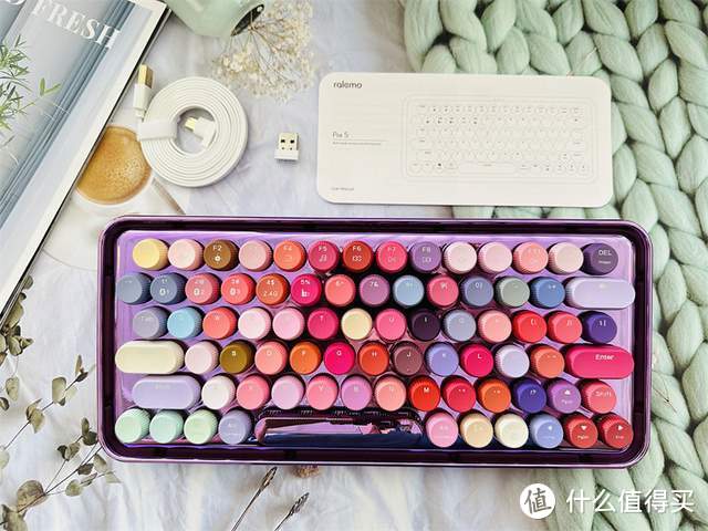 雷柏ralemoPre5彩妆版机械键盘：时尚外观与出色性能的完美融合