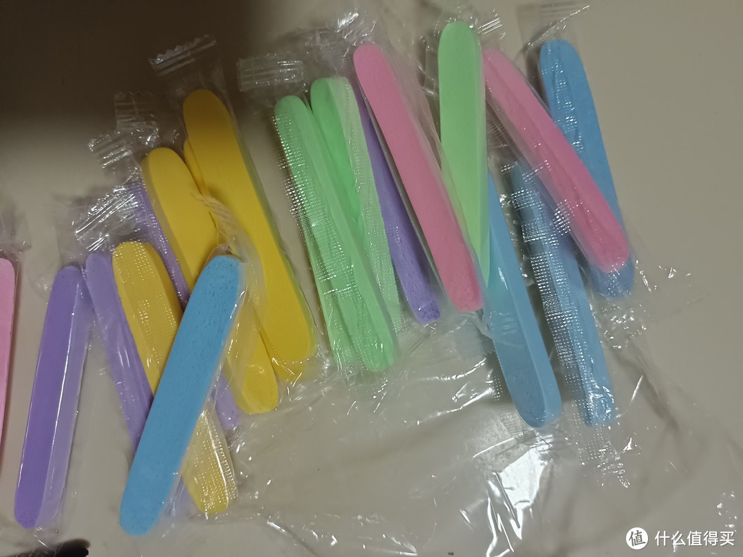 洗脸海绵洁面扑：呵护肌肤的清洁加厚神器 