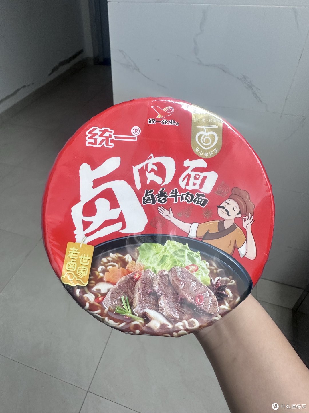 统一卤肉面-香气飘飘,牛肉粒大颗好吃,面条劲道十足.