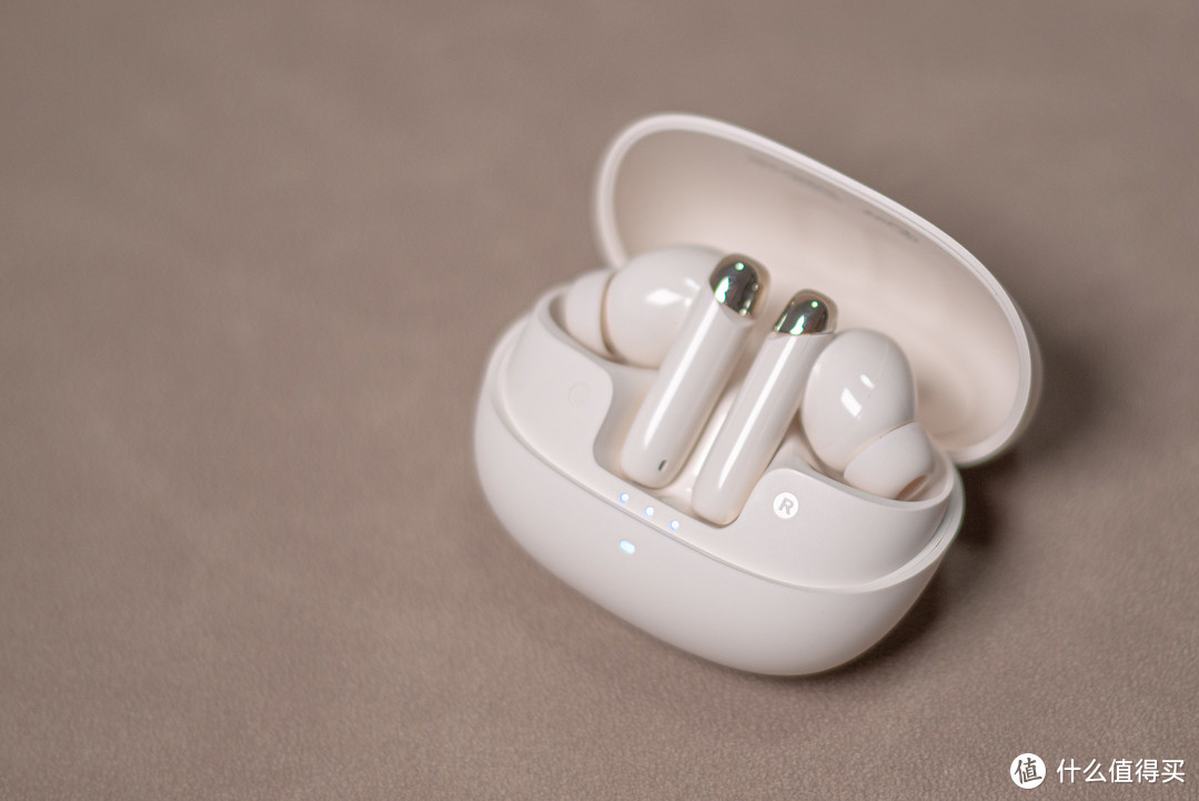 iKF Zing实测体验丨新品降噪真无线蓝牙耳机丨高颜值300元级别适合音乐/游戏耳机推荐