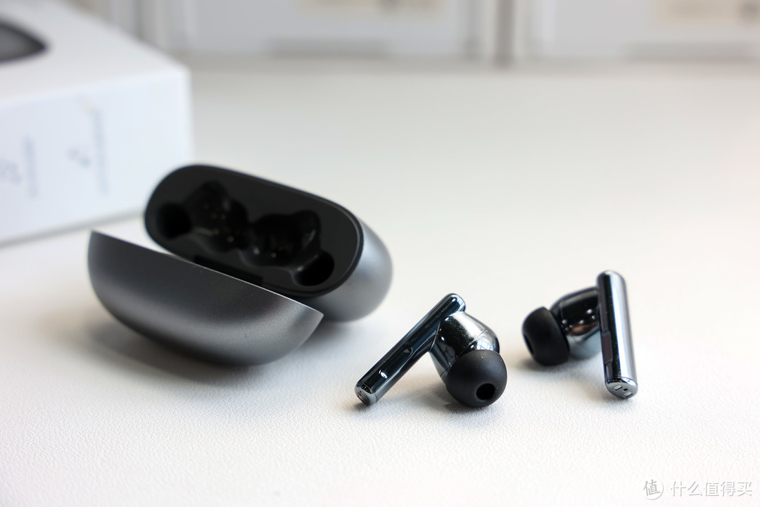 想要入手百元平价入门级别蓝牙耳机的看过来，荣耀Earbuds X3，一款适合入门级别的百元蓝牙耳机。
