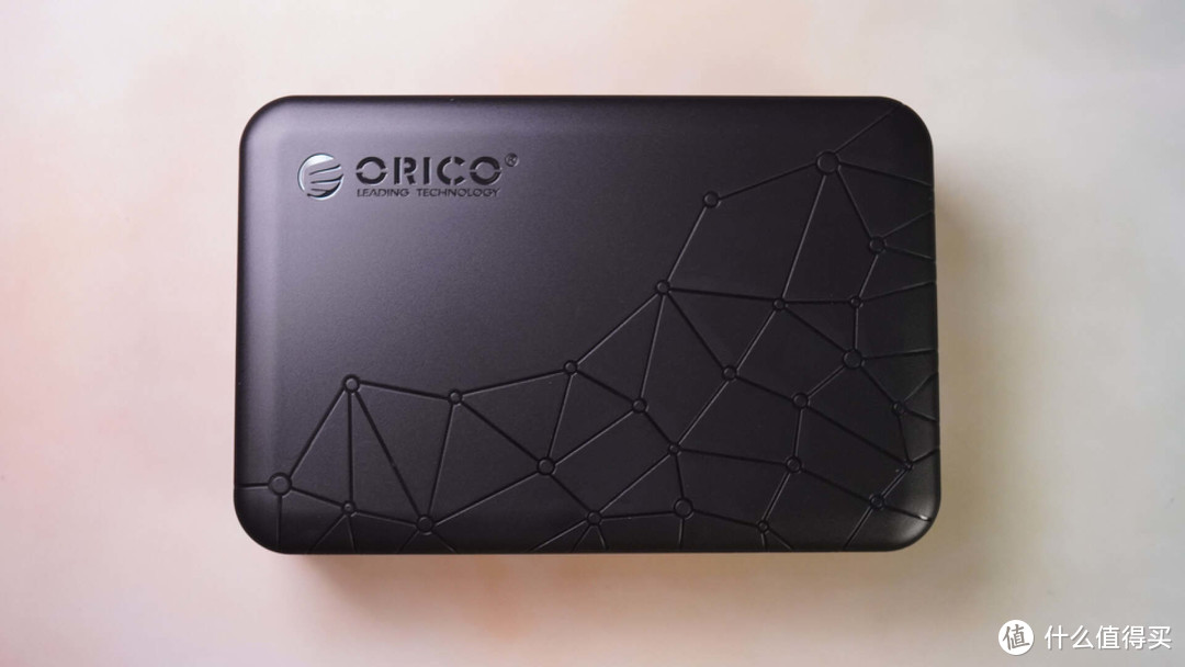 轻巧易用的数据中心 - 奥睿科ORICO可联网硬盘盒CD2510