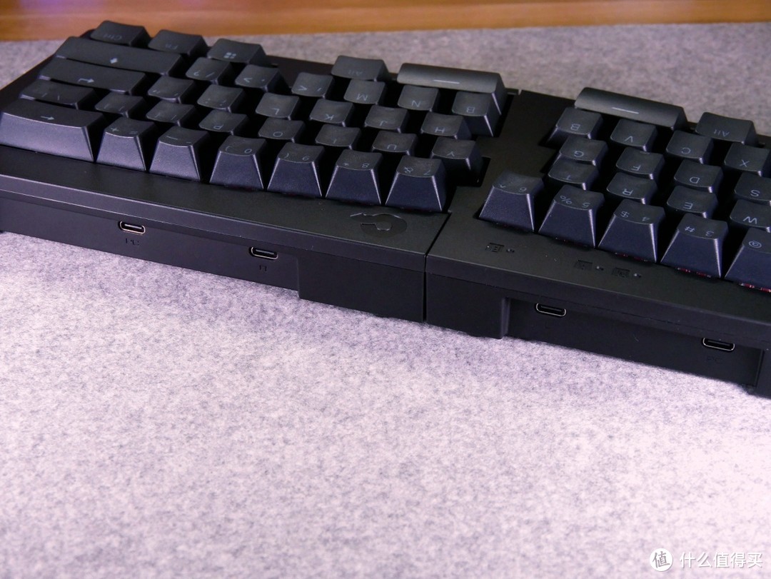 圆满的人体工程学键盘——Mistel MD600 ALPHA 无线键盘
