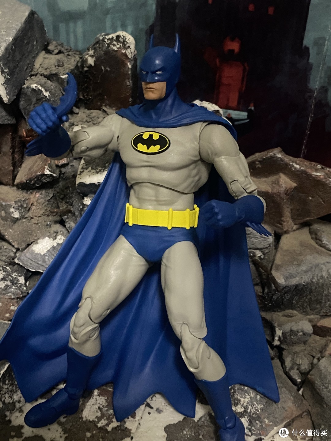 麦克法兰骑士陨落蝙蝠侠！