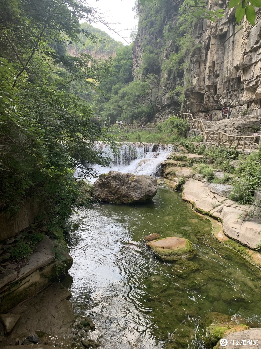 巍巍太行山，北国江南八泉峡