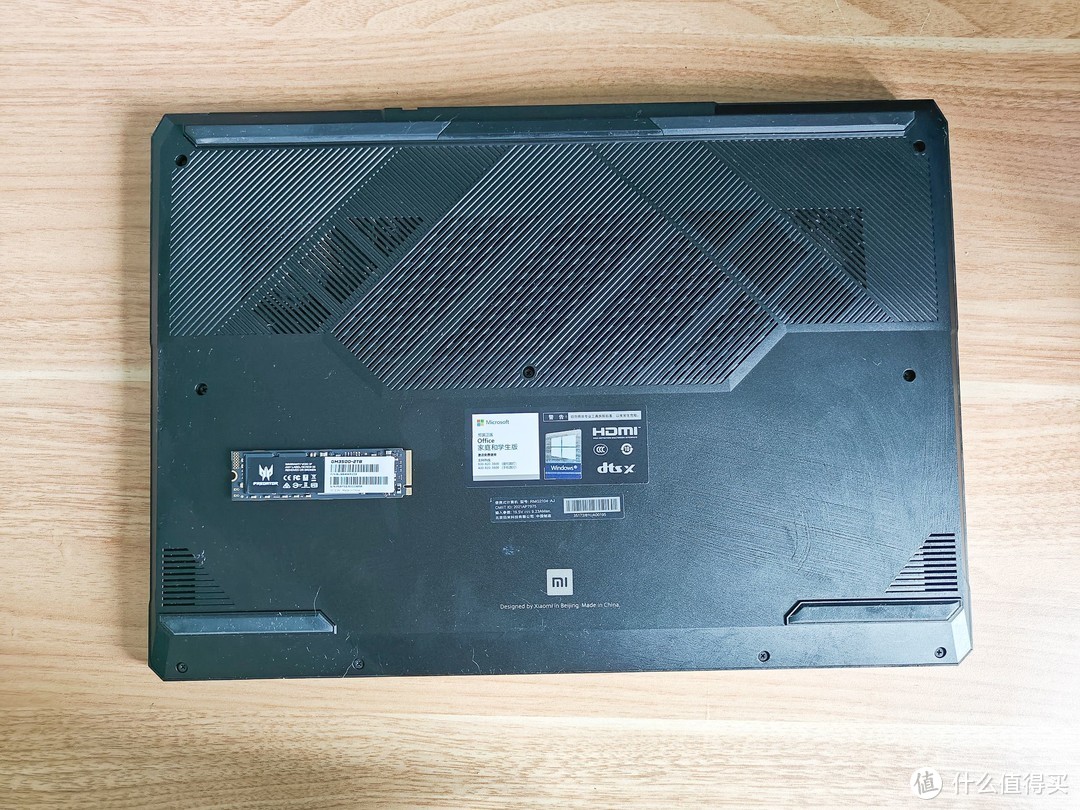 名牌SSD硬盘性能价格双强，入手宏碁掠夺者GM3500为笔记本电脑升级