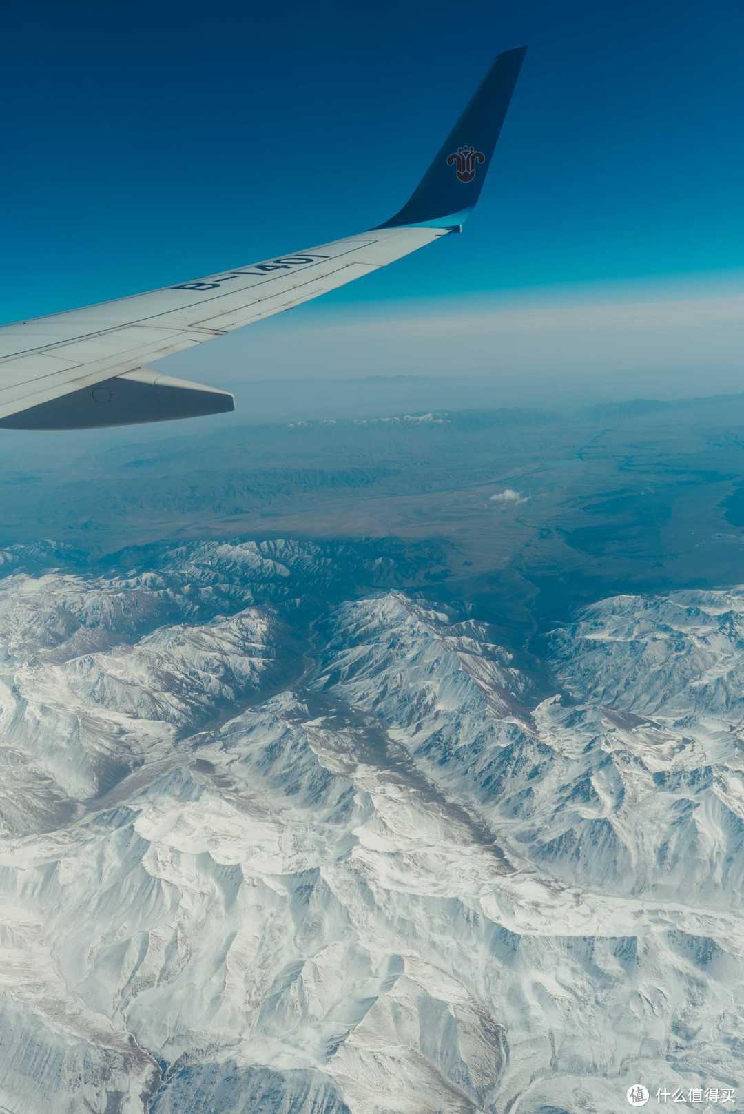 去新疆的路上，一路都是美景，一定要靠窗