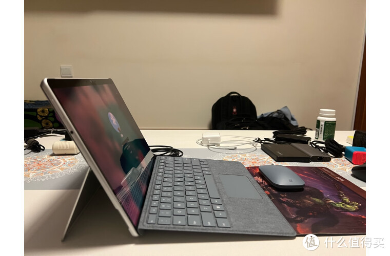 微软Surface Pro 8