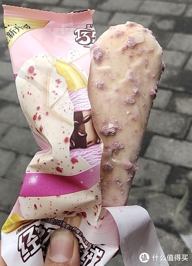 夏日吃冰淇淋，我选巧乐兹