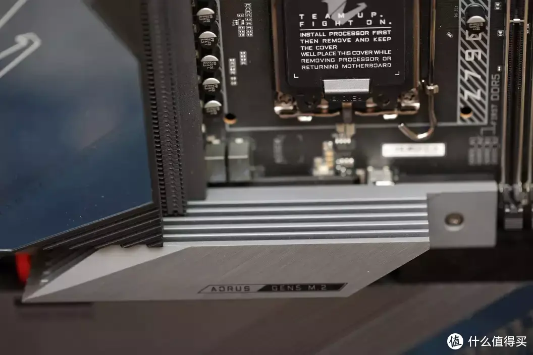 实力堆料玩转高频DDR5内存！技嘉超级雕Z790 AORUS MASTER评测