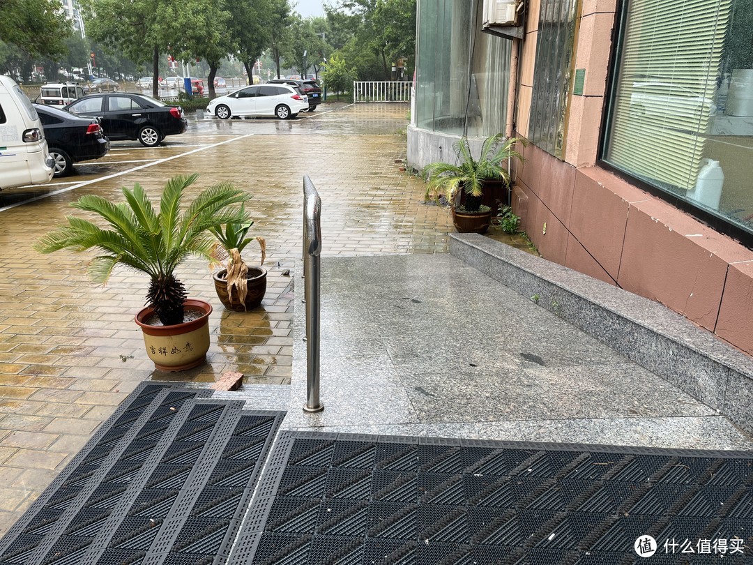 今天我们县城下雨了☔️