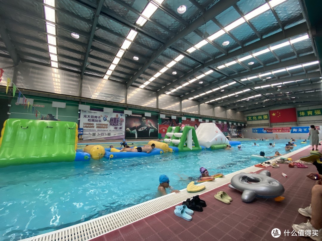 游泳🏊水中欢乐童年