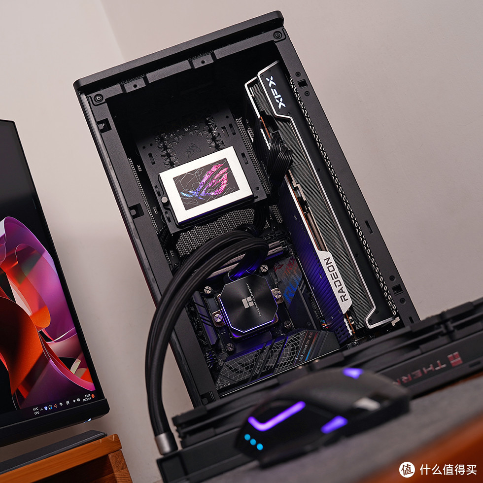 憋了好多年的 ITX 机箱—ROG B760I+XFX 7900 XT+海盗船 2000D Airflow 装机秀