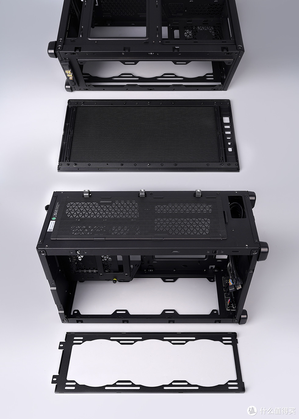 憋了好多年的 ITX 机箱—ROG B760I+XFX 7900 XT+海盗船 2000D Airflow 装机秀