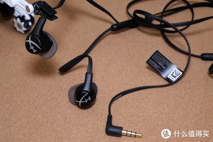 HyperX Cloud Earbuds II：更舒适、更专业的入耳式游戏耳机