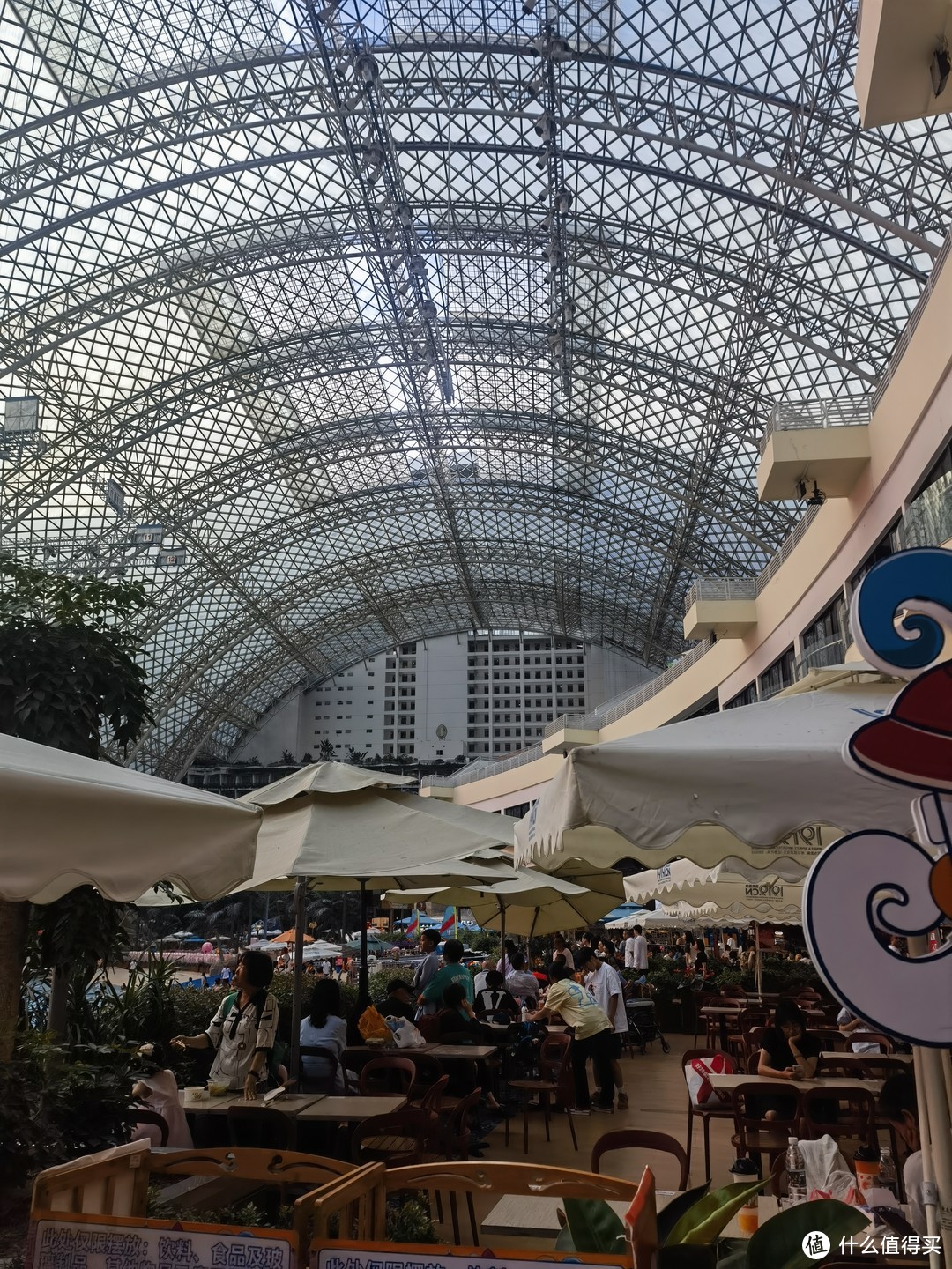 闲逛到了成都环球购物中心，亚洲最大单体建筑什么样？
