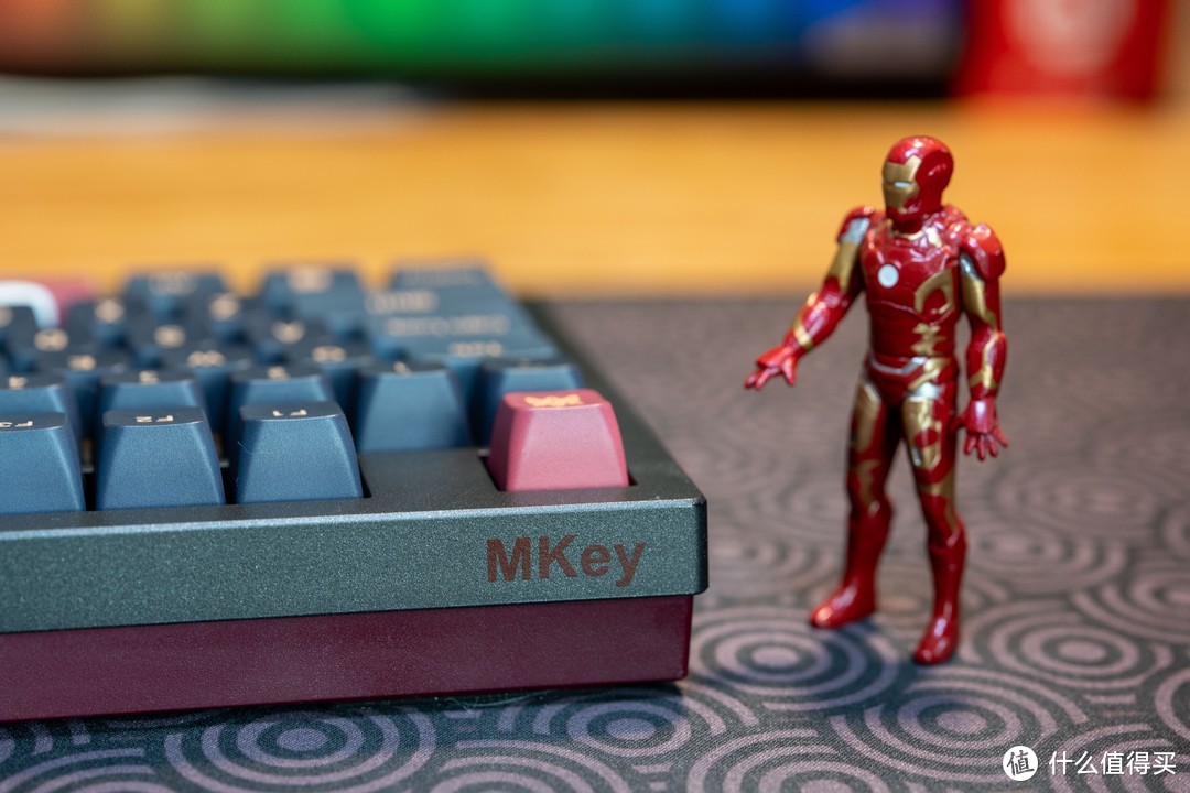 桌搭爱好者不要错过！简约又不简单，MONTECH推出“MKey”城堡风格机械键盘暗黑之城