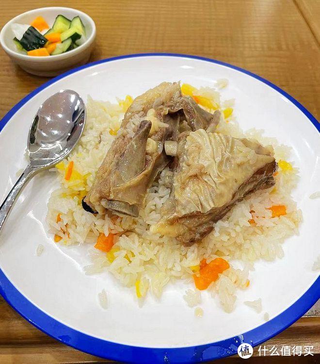 看新疆人平时怎么吃羊肉的？了解新疆人羊肉饮食习惯，从餐桌开始