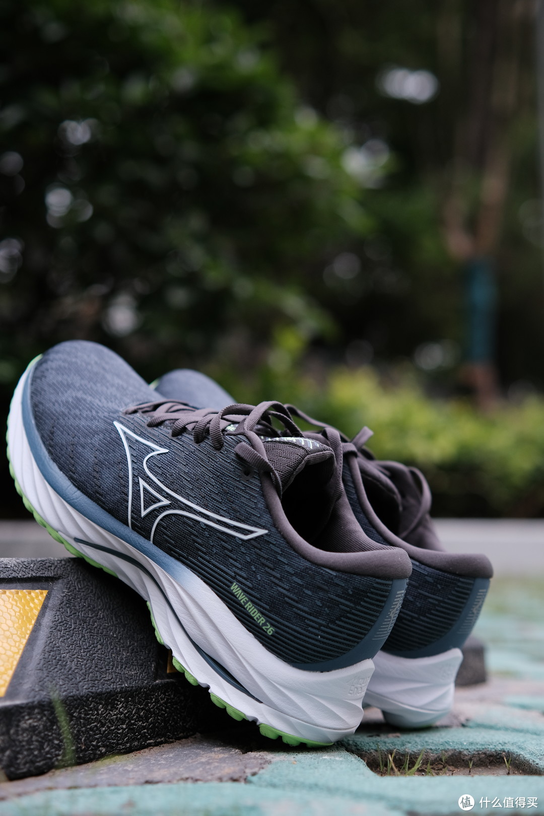 8年跑步经历告诉你如何选择合适自己的跑鞋，避免受伤