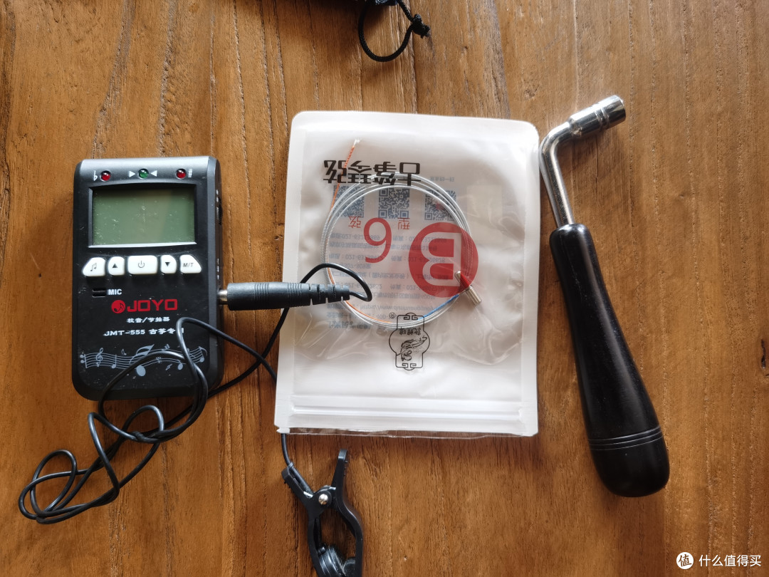 古筝的弦断了，自己换