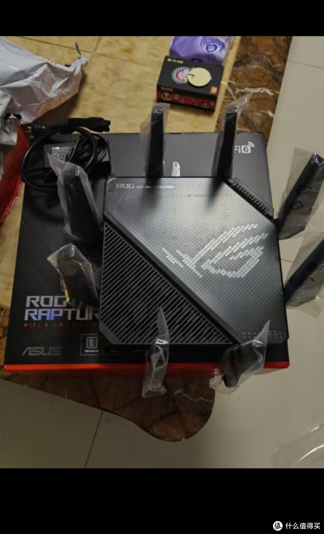 华硕（ASUS）ROG GT-AX11000 Pro无线路由器千兆全屋WiFi6/三频11000M游戏路由器/10G